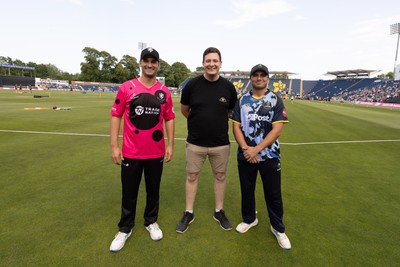 200625 - Glamorgan v Somerset, Vitality Blast  T20 -  Coin toss