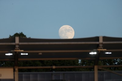 290526 - Glamorgan v Somerset - Vitality Blast - General View of the moon over Sophia Gardens