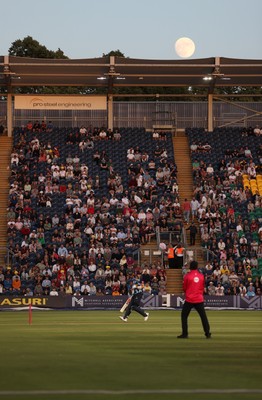 290526 - Glamorgan v Somerset - Vitality Blast - General View of the moon over Sophia Gardens