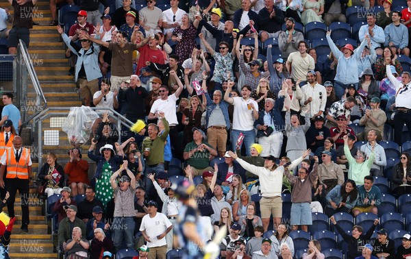 290526 - Glamorgan v Somerset - Vitality Blast - Fans celebrate as Glamorgan win the game