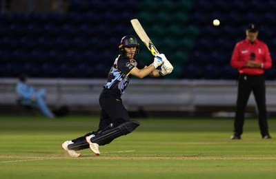 030625 - Glamorgan Cricket v Surrey - Vitality T20 Blast - Andy Gorvin of Glamorgan batting