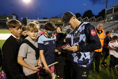 030625 - Glamorgan Cricket v Surrey - Vitality T20 Blast - Ben Kellaway of Glamorgan with fans