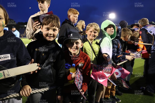 030625 - Glamorgan Cricket v Surrey - Vitality T20 Blast - Fans