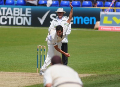 Glamorgan V Surrey 090609