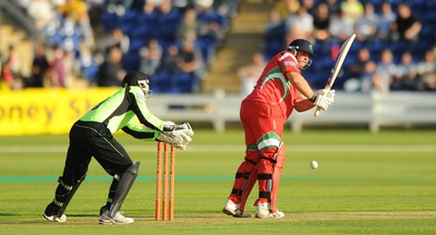 09.07.10 - Glamorgan Dragons v Surrey Lions - Friends Provident Twenty20 - Mark Cosgrove of Glamorgan hits a shot. 