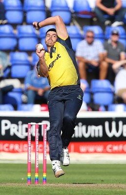 110819 - Glamorgan v Surrey, Vitality Blast - Marchant de Lange of Glamorgan bowls