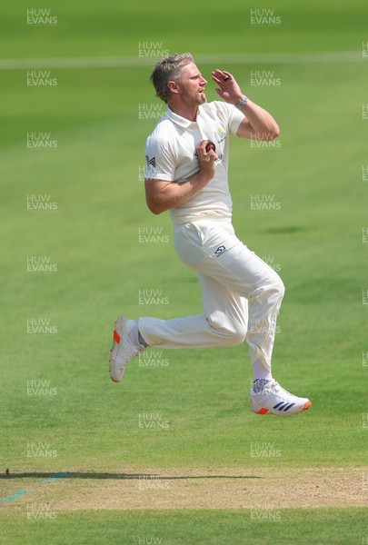 210626 - Glamorgan v Surrey, Rothesay County Championship Division 1- Timm van der Gugten of Glamorgan bowls