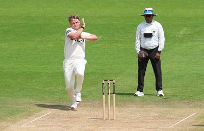 220626 - Glamorgan v Surrey, Rothesay County Championship Division 1- Sam Curran of Surrey bowls during the final day