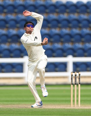 220626 - Glamorgan v Surrey, Rothesay County Championship Division 1- Rahul Chahar of Surrey bowls