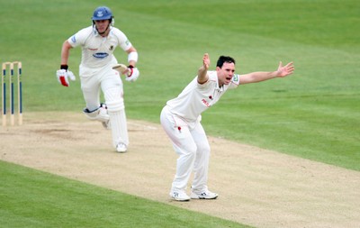 11.04.10 ... Glamorgan v Sussex, LV County Championship, SWALEC Stadium, Cardiff -  Glamorgan's James Allenby appeals as Sussex's Michael Thornley makes a quick single 