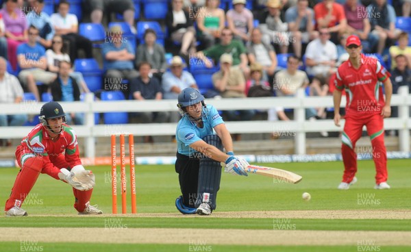 13.06.10 - Glamorgan Dragons v Sussex Sharks, Friends Provident T20 Chris Nash batting for Sussex 