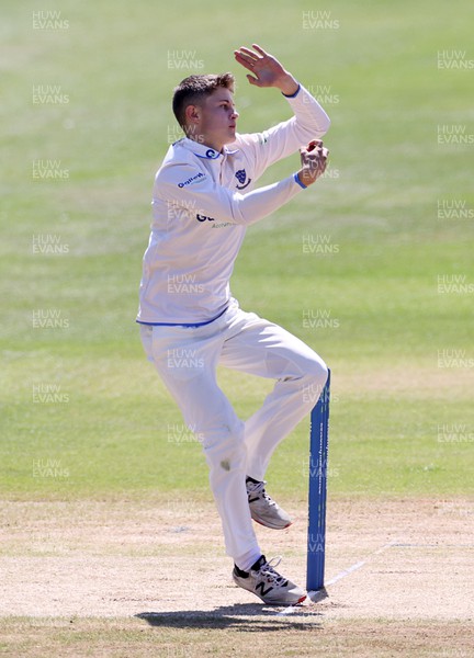 140622 - Glamorgan v Sussex - LV= County Championship - Division Two - Archie Lenham of Sussex bowling