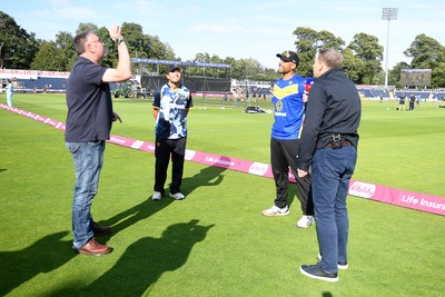140625 - Glamorgan v Sussex - Vitality Blast - Coin toss