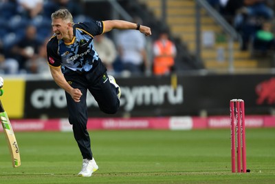 140625 - Glamorgan v Sussex - Vitality Blast - Timm Van Der Gugten of Glamorgan bowling