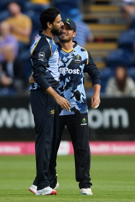 140625 - Glamorgan v Sussex - Vitality Blast - Kiran Carlson of Glamorgan catches the ball to dismiss Daniel Hughes of Sussex