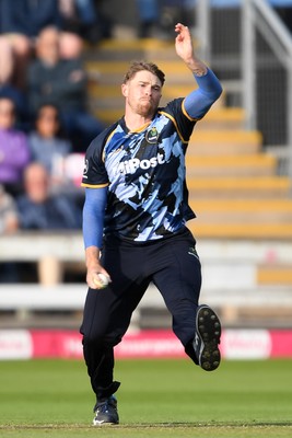 140625 - Glamorgan v Sussex - Vitality Blast - Dan Douthwaite of Glamorgan bowling
