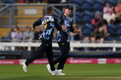 140625 - Glamorgan v Sussex - Vitality Blast - Ben Kellaway of Glamorgan catches the ball to dismiss Nathan McAndrew of Sussex