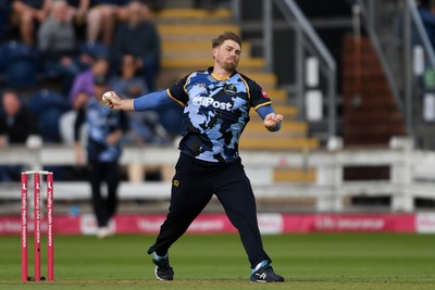 140625 - Glamorgan v Sussex - Vitality Blast - Dan Douthwaite of Glamorgan bowling