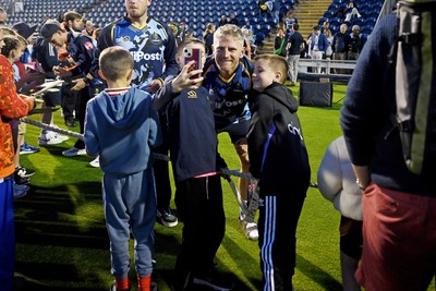 140625 - Glamorgan v Sussex - Vitality Blast - Timm Van Der Gugten of Glamorgan with fans at full time
