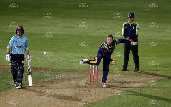 170818 - Glamorgan v Surrey - Vitality T20 Blast - Colin Ingram of Glamorgan bowling