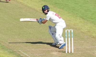 230816 - Glamorgan v Sussex - Specsavers County Championship -Mark Wallace of Glamorgan hits a shot