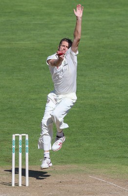 260816 - Glamorgan v Sussex, Specsavers County Championship, Division 2 - Michael Hogan of Glamorgan bowls