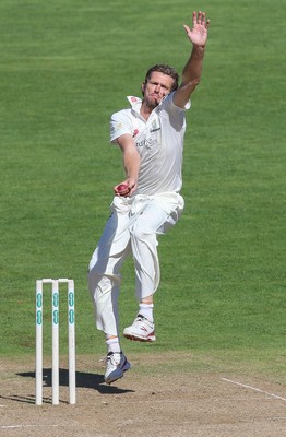 260816 - Glamorgan v Sussex, Specsavers County Championship, Division 2 - Michael Hogan of Glamorgan bowls