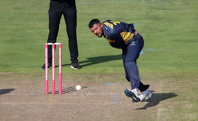 260819 - Glamorgan v Sussex Sharks - Vitality T20 Blast - Prem Sisodiya of Glamorgan bowling