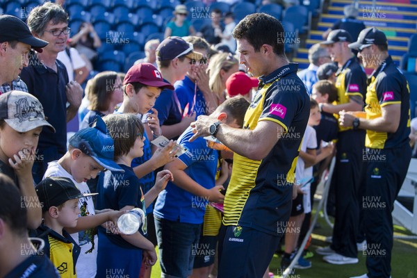 260819 - Glamorgan v Sussex Sharks - Vitality T20 Blast - Players sign autographs after the match