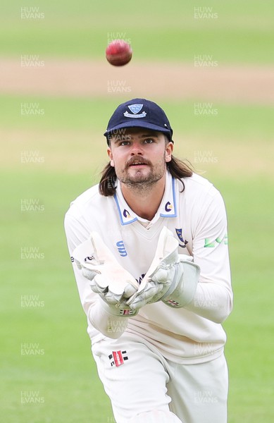 270623 - Glamorgan v Sussex, LV= Insurance County Championship, Div 2 - Oli Carter of Sussex fields the ball