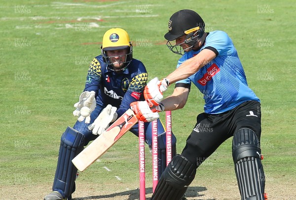 080718 - Glamorgan v Sussex Sharks, Vitality Blast 2018 - Laurie Evans of Sussex Sharks plays a shot off the bowling of Colin Ingram of Glamorgan