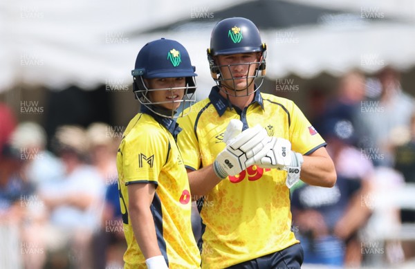 220726 - Glamorgan v Sussex Sharks, Metro Bank One Day Cup - Henry Hurle of Glamorgan and Jack Hope-Bell of Glamorgan
