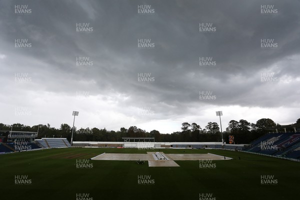060920 - Glamorgan Cricket v Warwickshire - Bob Willis Trophy - The covers are put on as rain stops play