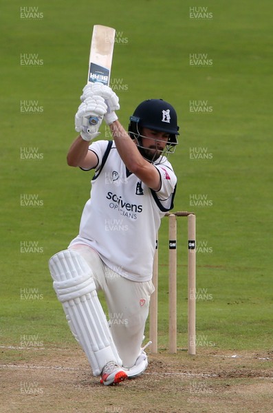 080920 - Glamorgan v Warwickshire - Bob Willis Trophy - Will Rhodes of Warwickshire batting
