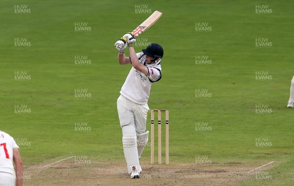 080920 - Glamorgan v Warwickshire - Bob Willis Trophy - Dan Mousley of Warwickshire batting