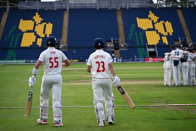080926 - Glamorgan v Warwickshire - Rothesay County Championship - Asa Tribe of Glamorgan walks out with Jack Hope-Bell of Glamorgan for his first class debut