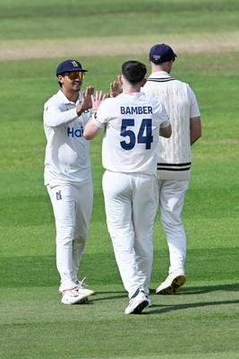 080926 - Glamorgan v Warwickshire - Rothesay County Championship - Vansh Jani of Warwickshire catches the ball to dismiss Ben Kellaway of Glamorgan