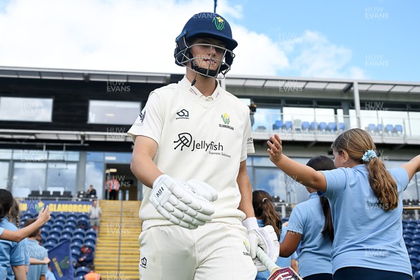 080926 - Glamorgan v Warwickshire - Rothesay County Championship - Jack Hope-Bell of Glamorgan makes his first class debut