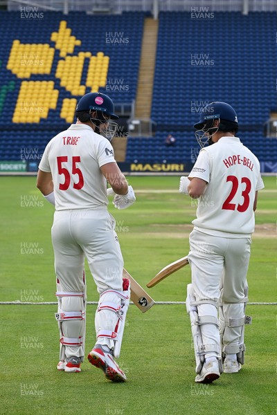 080926 - Glamorgan v Warwickshire - Rothesay County Championship - Asa Tribe of Glamorgan walks out with Jack Hope-Bell of Glamorgan for his first class debut