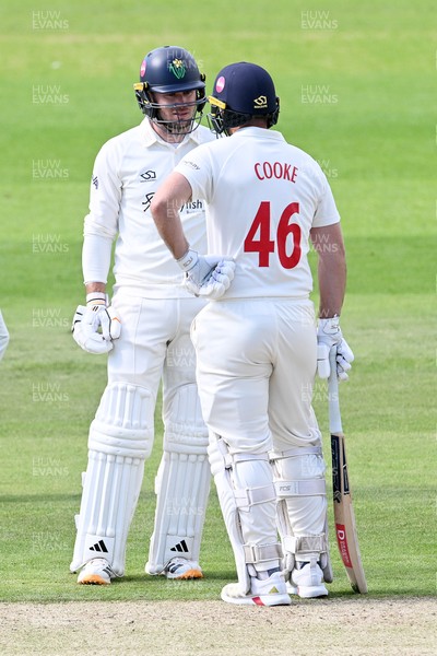 080926 - Glamorgan v Warwickshire - Rothesay County Championship - Mason Crane of Glamorgan and Chris Cooke of Glamorgan
