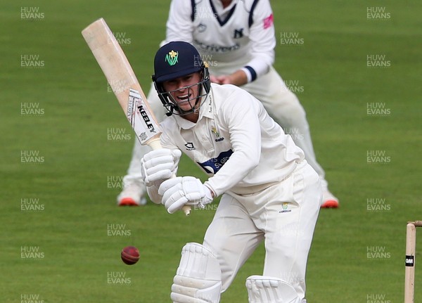 090920 - Glamorgan v Warwickshire - Bob Willis Trophy - Callum Taylor of Glamorgan batting