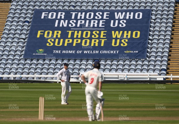 090920 - Glamorgan v Warwickshire - Bob Willis Trophy - Supporters banner