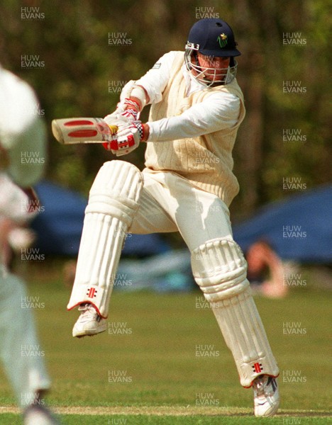 240497 - Glamorgan v Warwickshire - Hugh Morris on his way to double century