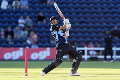 030726 - Glamorgan v Warwickshire Bears - Vitality Blast Men - Will Smale of Glamorgan batting