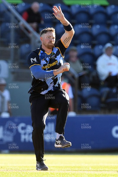 030726 - Glamorgan v Warwickshire Bears - Vitality Blast Men - Dan Douthwaite of Glamorgan bowling