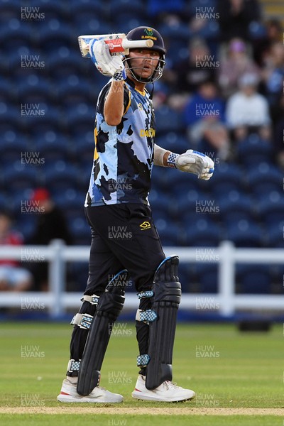 030726 - Glamorgan v Warwickshire Bears - Vitality Blast Men - Will Smale of Glamorgan hits 50