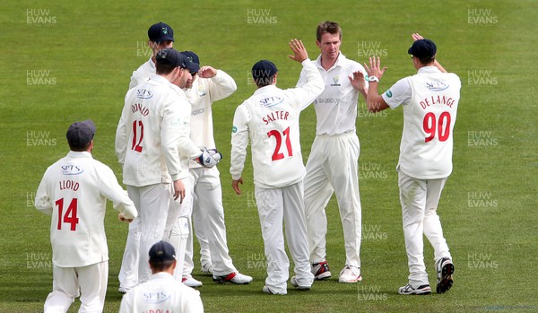 150417 - Glamorgan v Worcestershire - Specsavers County Championship Division Two - Glamorgan celebrate after Ben Cox of Worcestershire is caught by Chris Cooke of Glamorgan