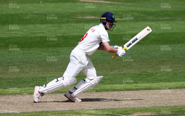 300619 - Glamorgan v Worcestershire - Specsavers County Championship Division Two - Nick Selman of Glamorgan batting