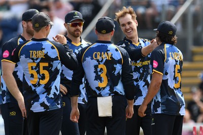 050726 - Glamorgan v Worcestershire Rapids - Vitality Blast Men - Ben Kellaway of Glamorgan bowls the ball to dismiss Isaac Mohammed of Worcestershire