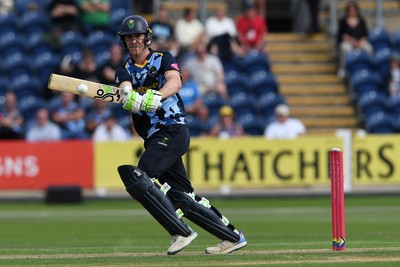 050726 - Glamorgan v Worcestershire Rapids - Vitality Blast Men - Ben Kellaway of Glamorgan batting